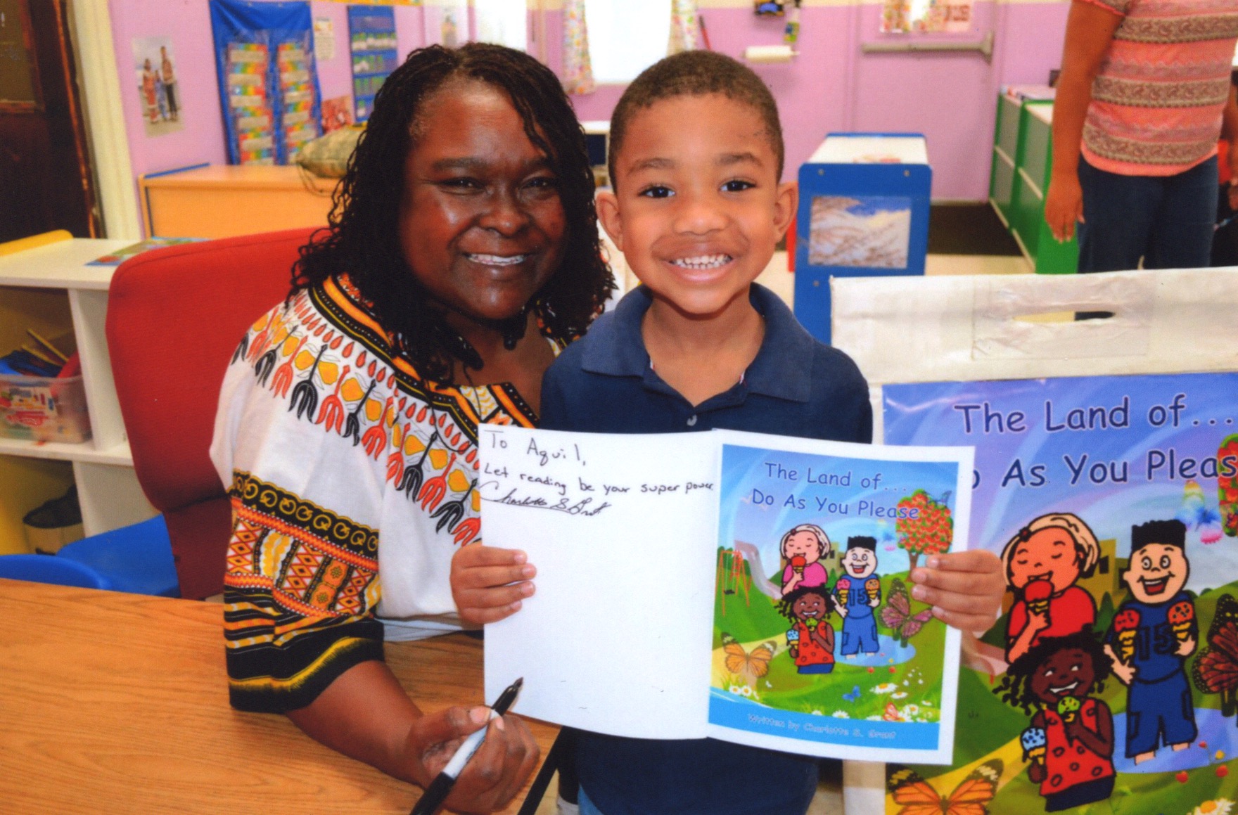 Author Leaves Children Smiling With New Book