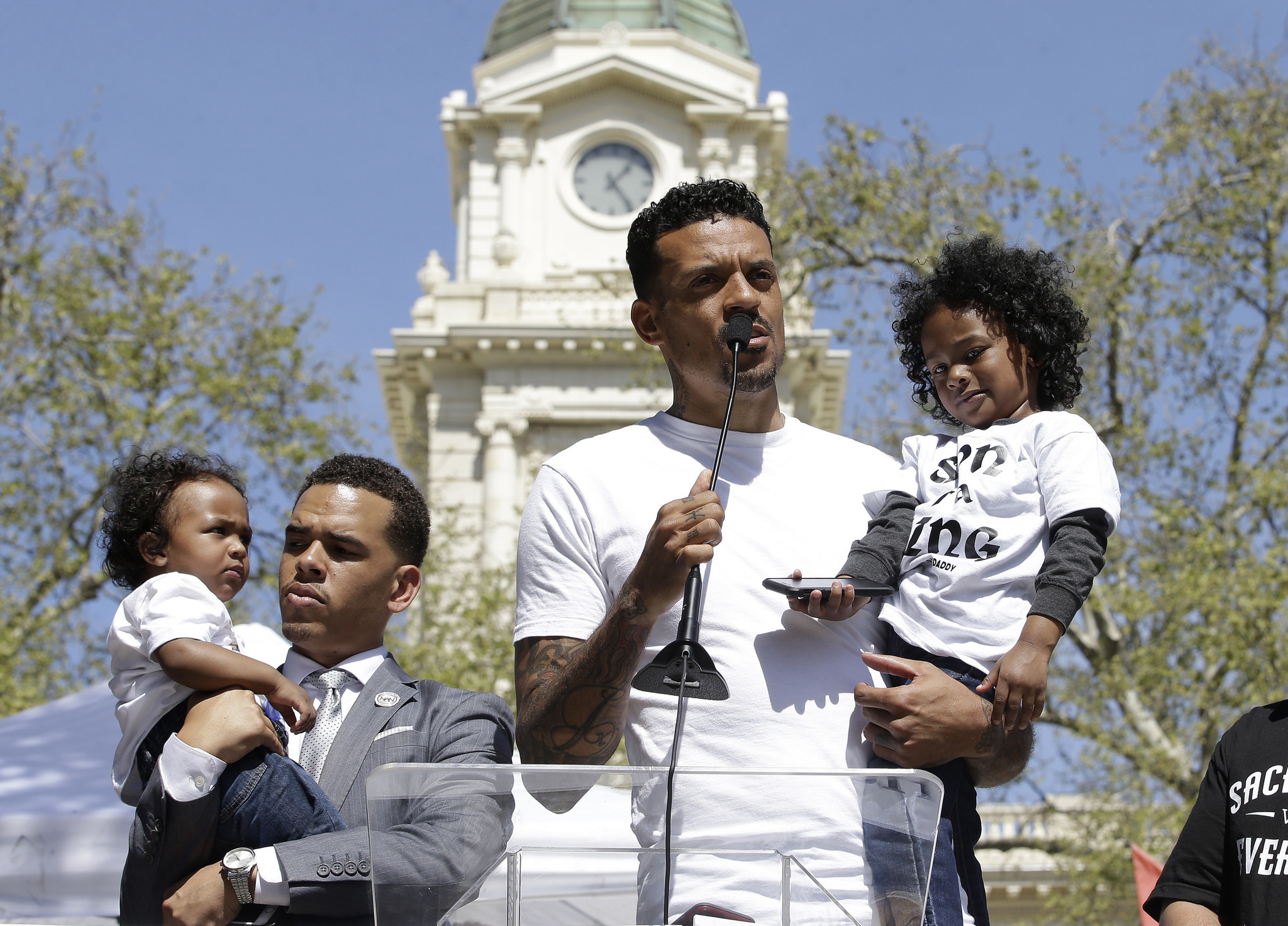 Retired NBA Player Matt Barnes Sets Up Scholarship For Son’s Of Man Killed By Sacramento Police