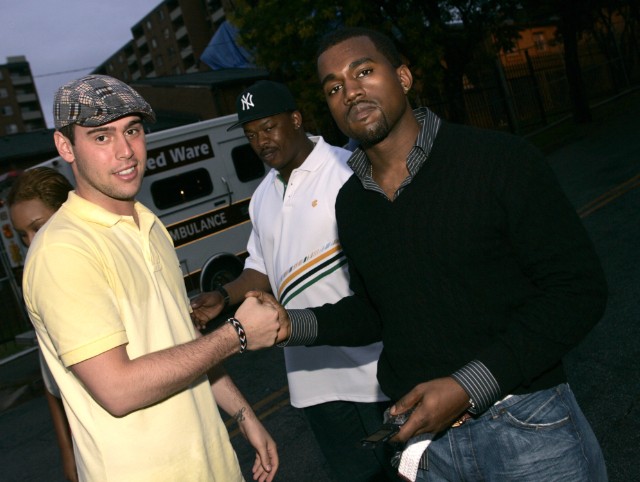 Kanye’s Team Quits