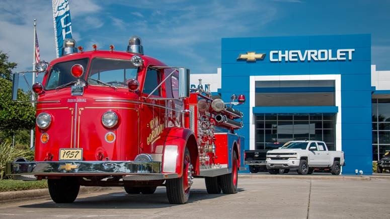 Antique Fire Engine To Support First Responders And Local Community