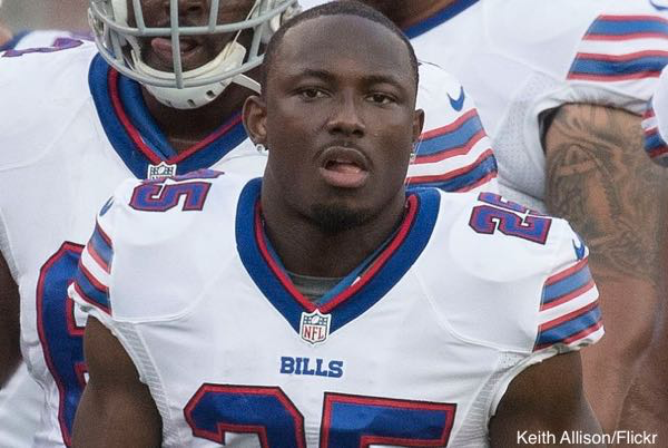 LeSean McCoy’s girlfriend reportedly moves out of house