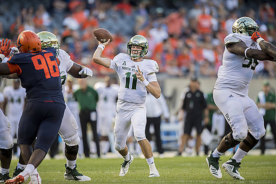 USF Escapes With 25-19 Comeback Win Over Illinois