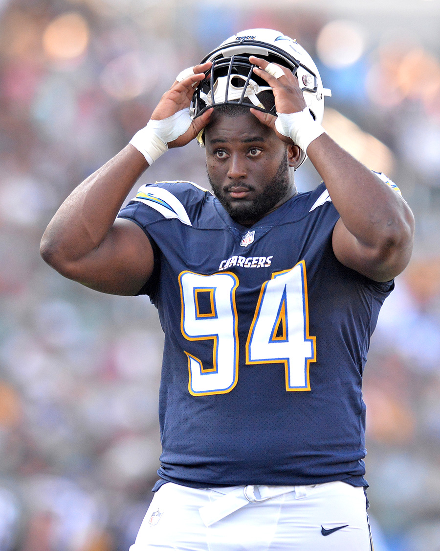 Chargers DT Corey Liuget Sues Trainer Over 4-Game Suspension