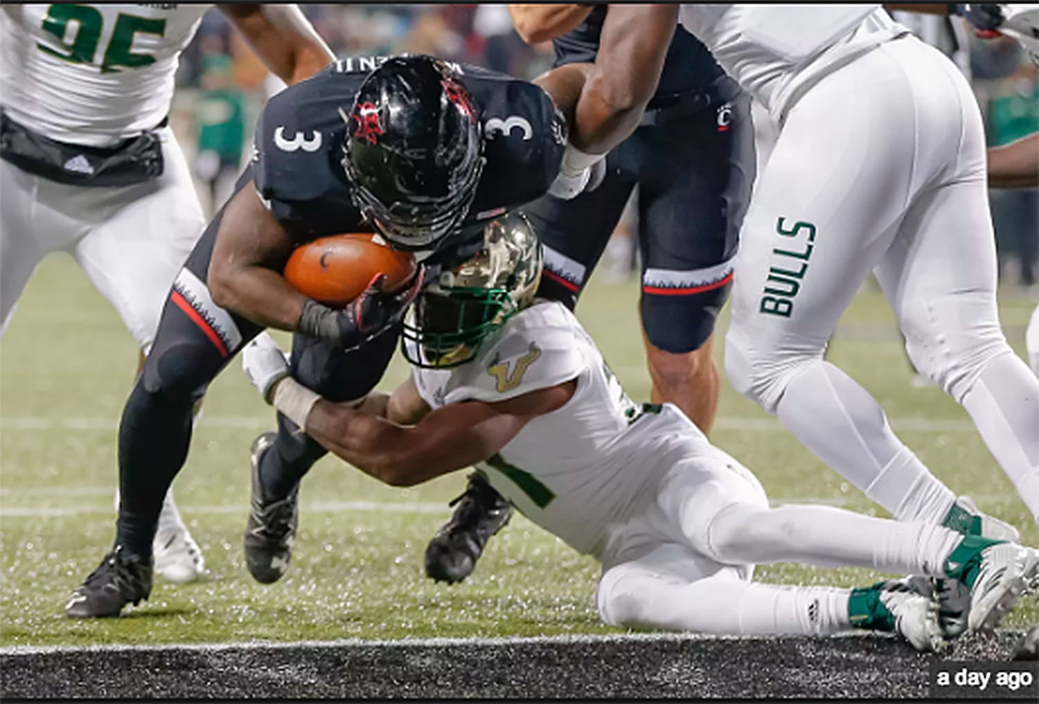 USF Loses Again At Cincinnati 35-23