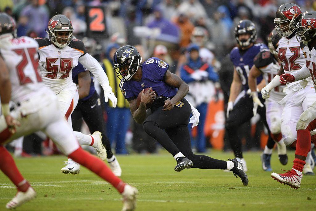 Jackson Helps Ravens Run Past Buccaneers 20-12