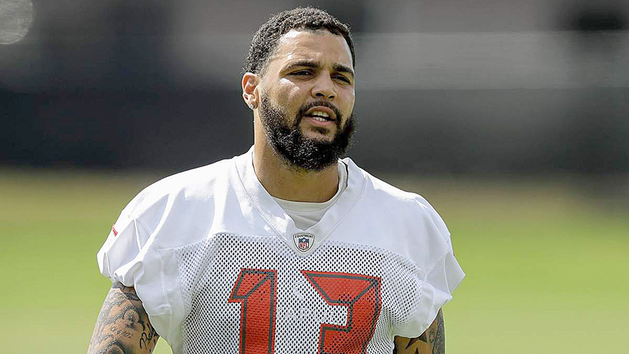 MIKE EVANS