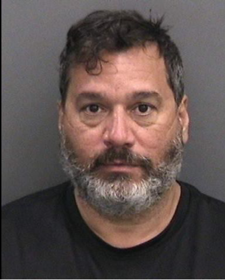 Luis Santos Santiago, 54