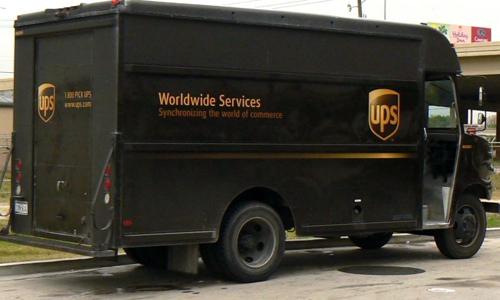 UPS_PackageCar_2344949376_74be4af25f_o_cropped