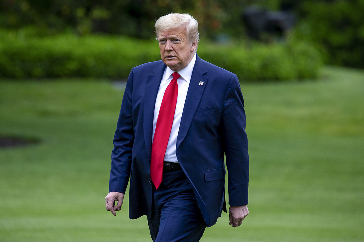 president-donald-trump-wh-south-lawn