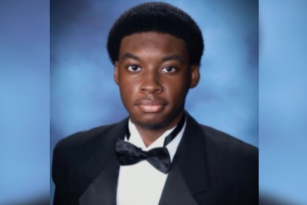 High-School-Senior-Receives-1.6-Million-in-Scholarship-and-Gets-Accepted-to-40-Colleges-1