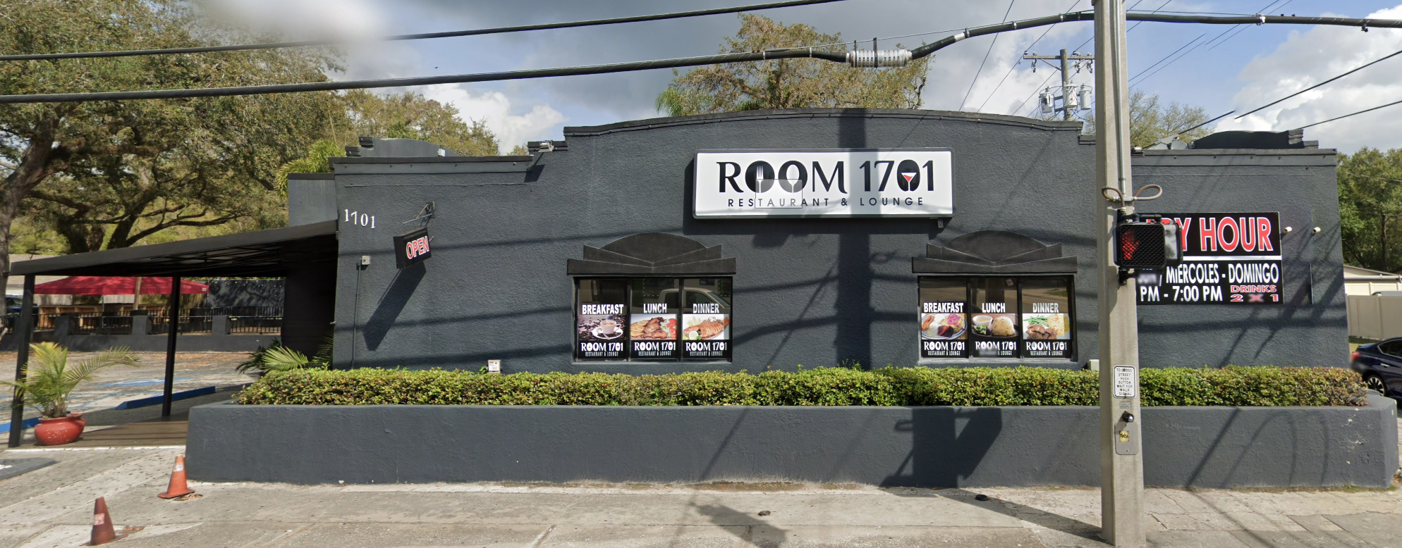 1701 W. Waters Ave Picture
