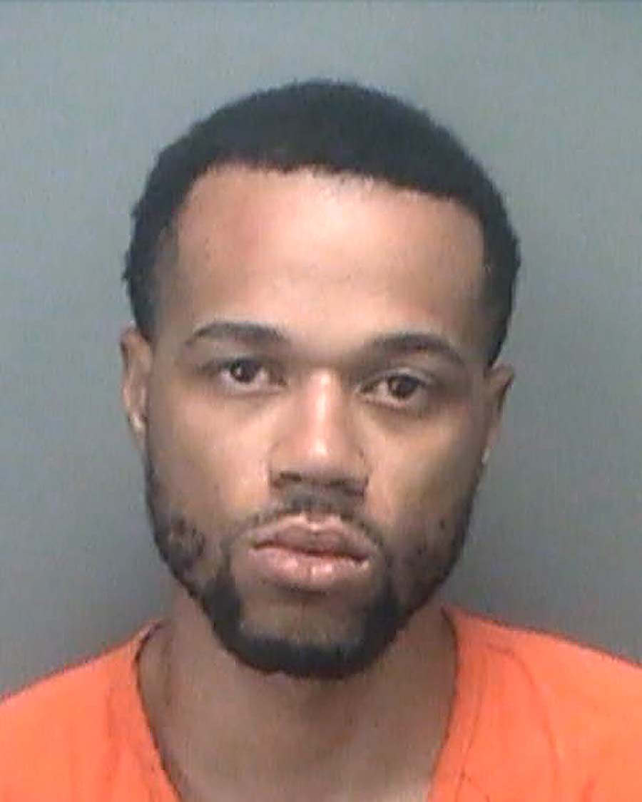 Crowd Detains Driver In Fatal Accident