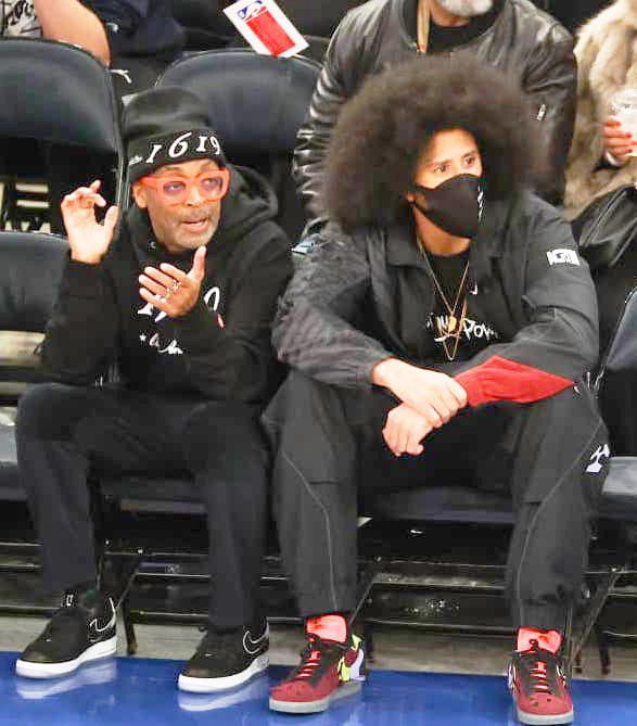 NEW YORK, NY - FEBRUARY 02:  Spike Lee and Colin Kapernick sit courtside during the Memphis Grizzlies and the New York Knicks game on February 2, 2022 at Madison Square Garden in New York City. NOTE TO USER: User expressly acknowledges and agrees that, by downloading and or using this photograph, User is consenting to the terms and conditions of the Getty Images License Agreement. (Photo by Rich Graessle/Getty Images)