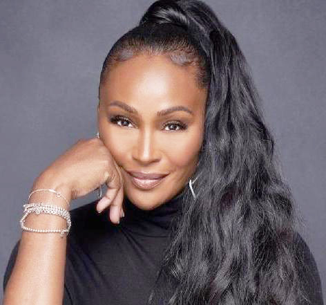 Cynthia-Bailey-hand-on-cheek-Instagram