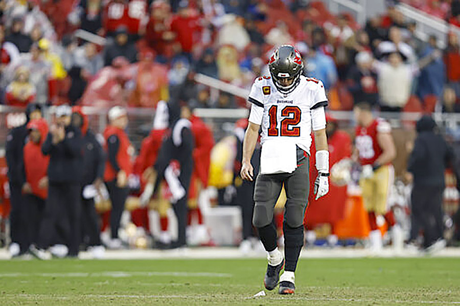 Tampa Bay Buccaneers quarterback Tom Brady against the San Francisco 49ers during the second half of an NFL football game in Santa Clara, Calif., Sunday, Dec. 11, 2022. (AP Photo/Jed Jacobsohn)