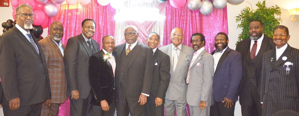 PASTOR’S 11th ANNIVERSARY CELEBRATION WAS ‘AN EVENING WITH PASTOR AND LADY ROUNDTREE’