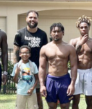 Bucs WR Mike Evans Keeps Giving Back To The Next Generation