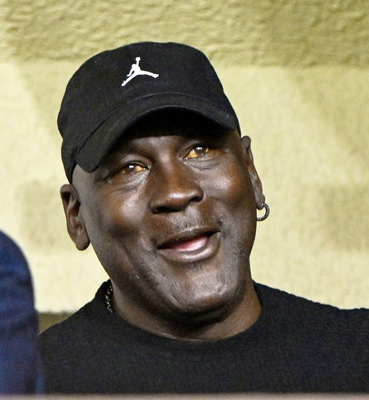 Photo Had Fans Concerned For Michael Jordan