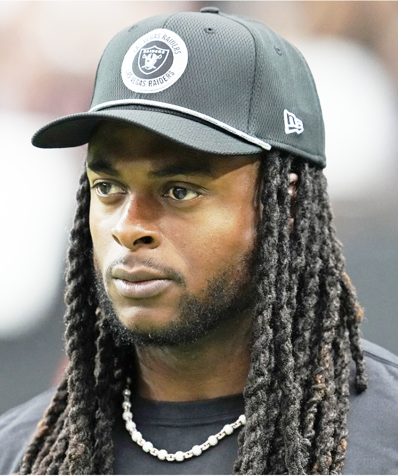 Davante Adams Signs With Rams For 2-Year, $46M Deal 