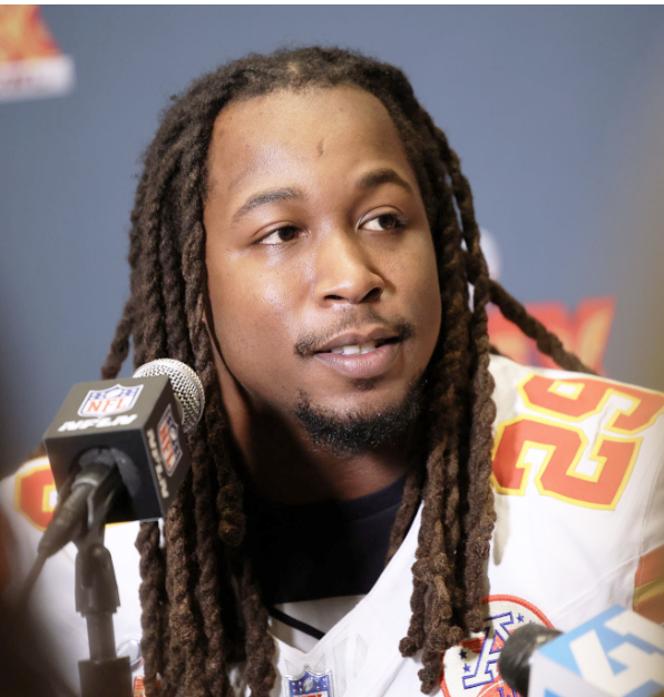 Ex-Rushing Champion Signs New Deal With Chiefs