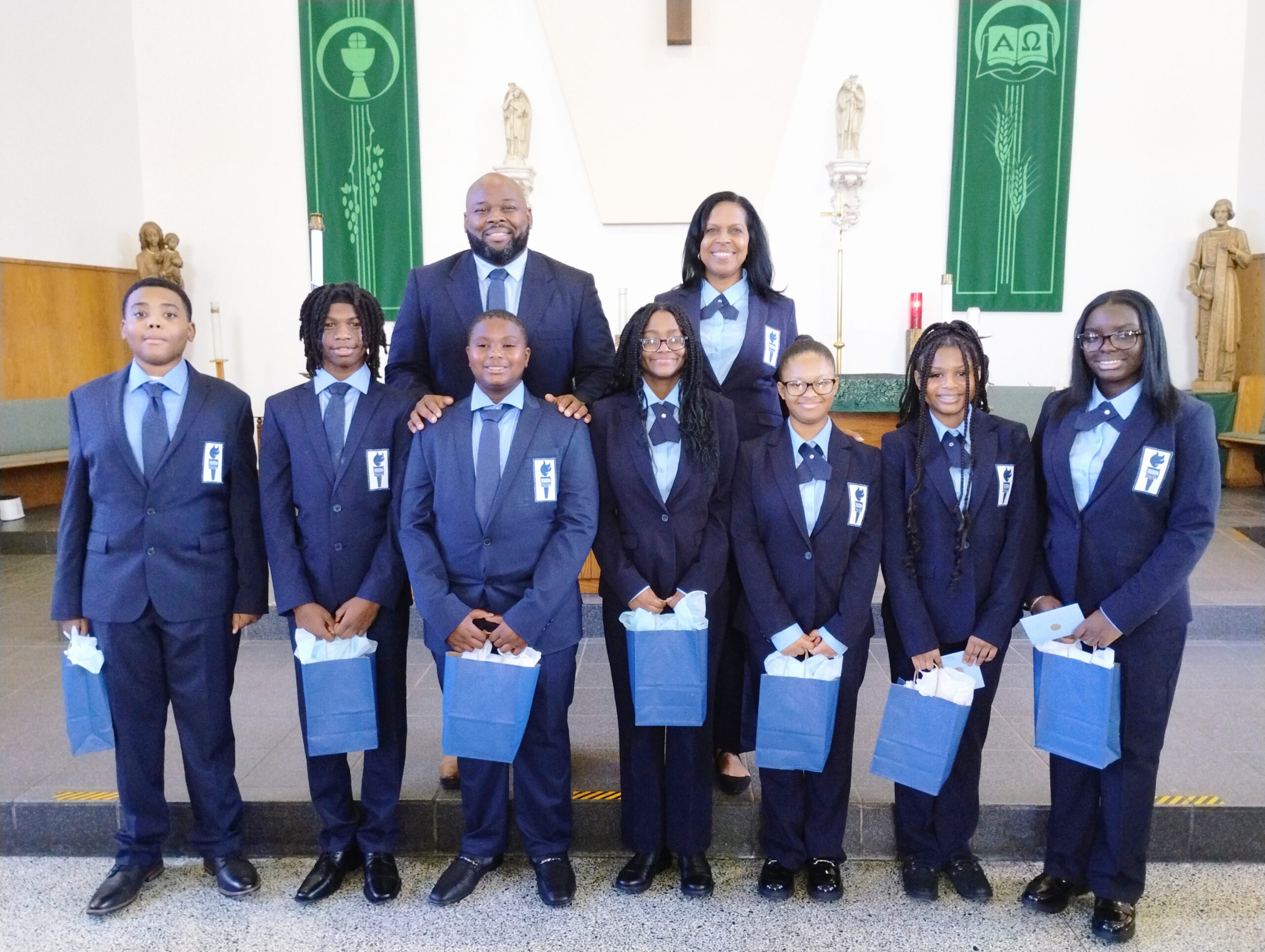 PETER CLAVER CATHOLIC SCHOOL INDUCTS FIRST HONOR SOCIETY 