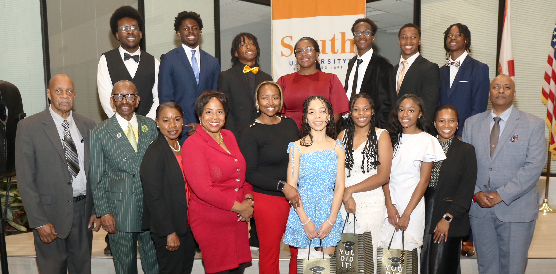 CITY OF TAMPA BLACK HISTORY COMMITTEE PRESENTS SCHOLARSHIPS