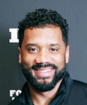 Russell Wilson Accepts Offer To Join CBS Sports, Putting Pause On Playing Career
